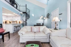 Dog Friendly 2 Bed Condo! Walk To Beach or Lagoon!